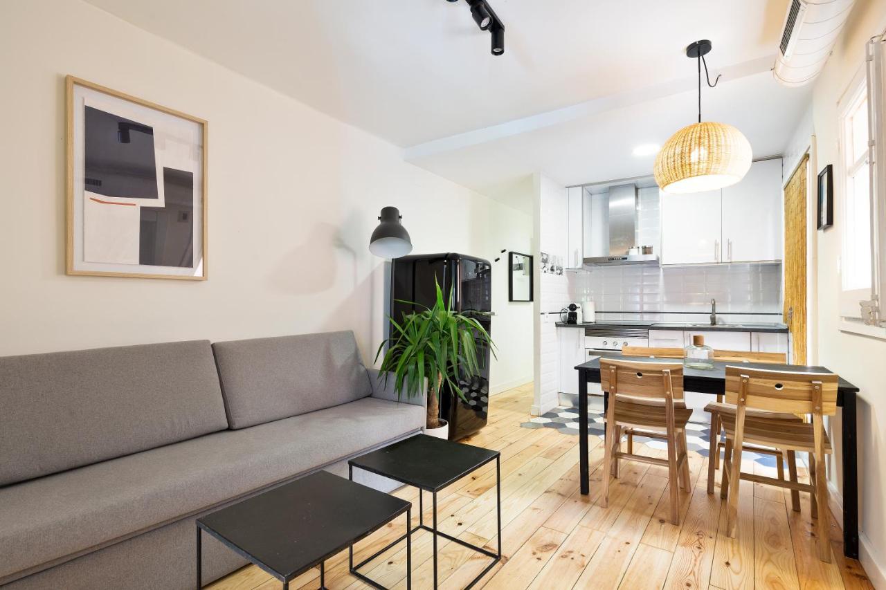 Wow Apartments By Olala Homes L'Hospitalet de Llobregat Bagian luar foto