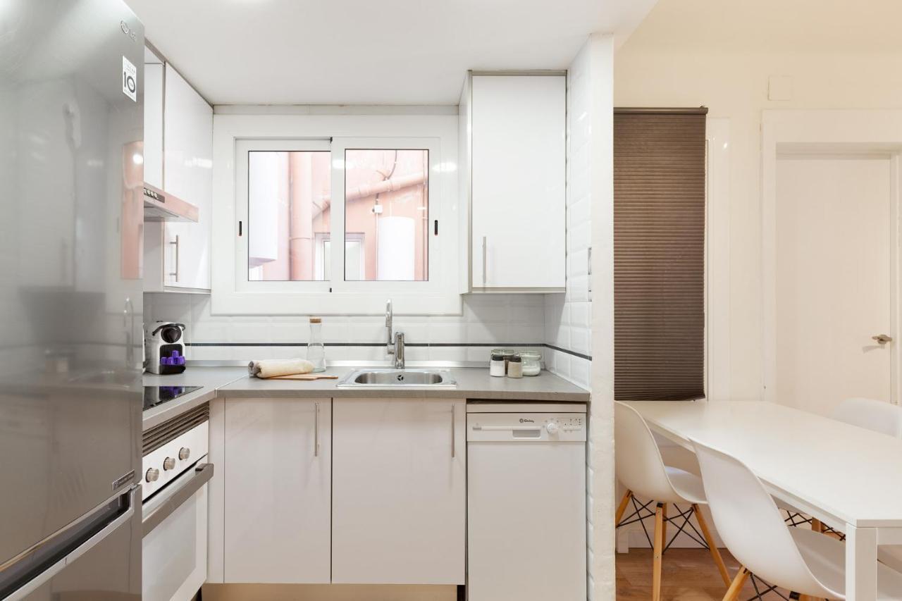 Wow Apartments By Olala Homes L'Hospitalet de Llobregat Bagian luar foto