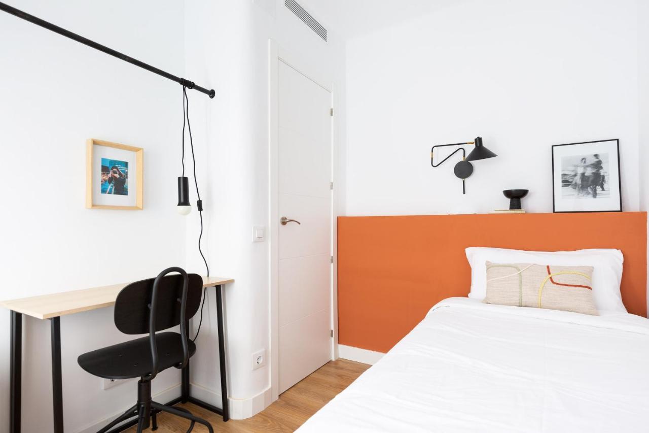Wow Apartments By Olala Homes L'Hospitalet de Llobregat Bagian luar foto
