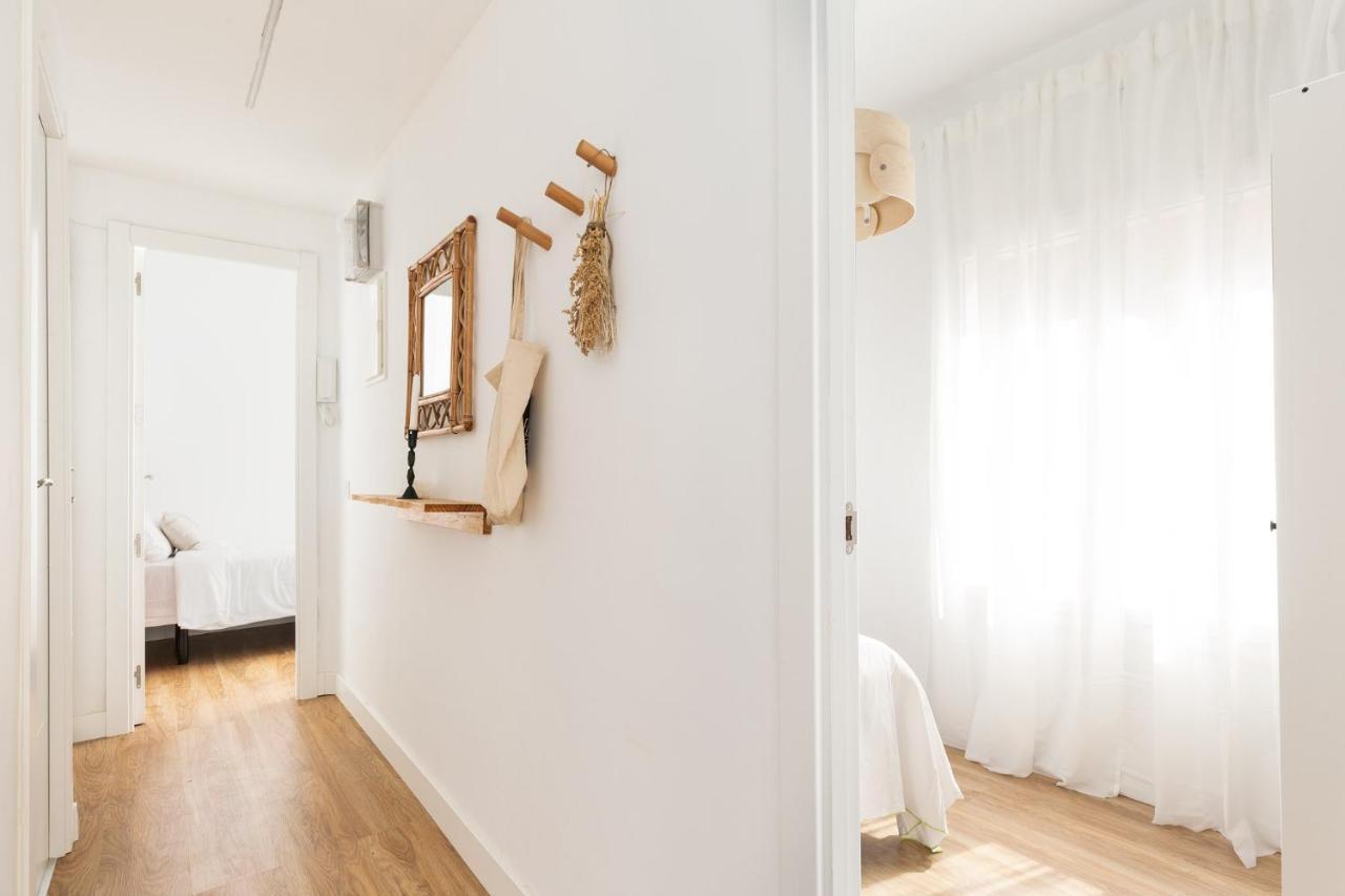 Wow Apartments By Olala Homes L'Hospitalet de Llobregat Bagian luar foto