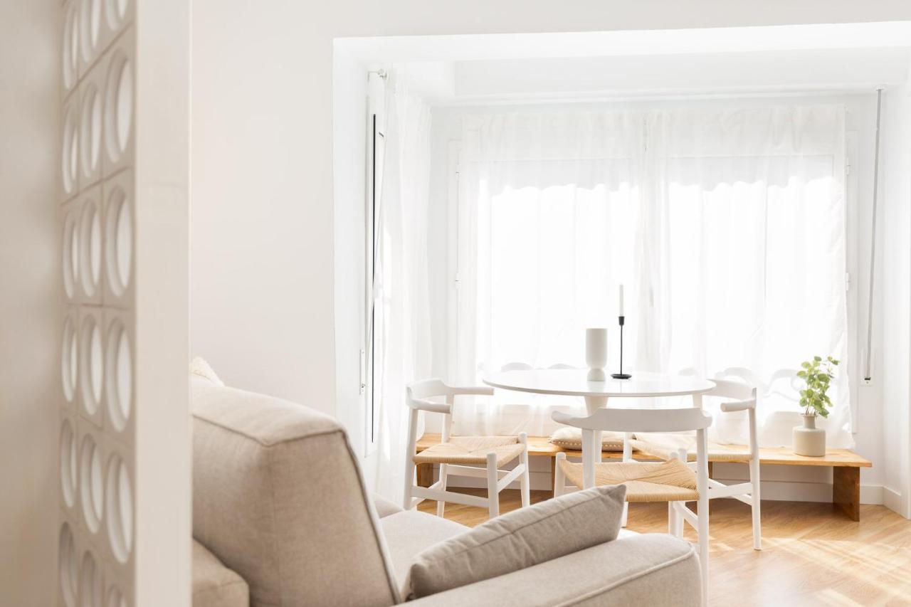 Wow Apartments By Olala Homes L'Hospitalet de Llobregat Bagian luar foto